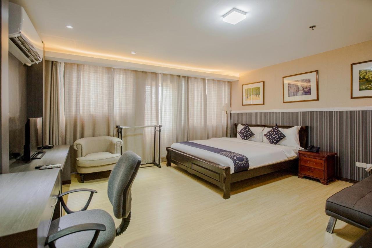 Newgrange Condotel Quezon City Dış mekan fotoğraf
