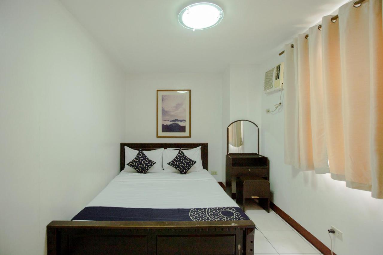 Newgrange Condotel Quezon City Dış mekan fotoğraf