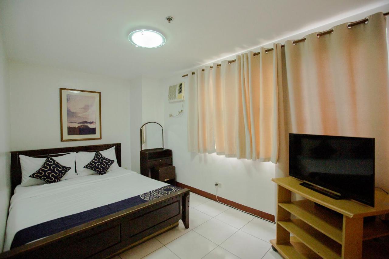 Newgrange Condotel Quezon City Dış mekan fotoğraf