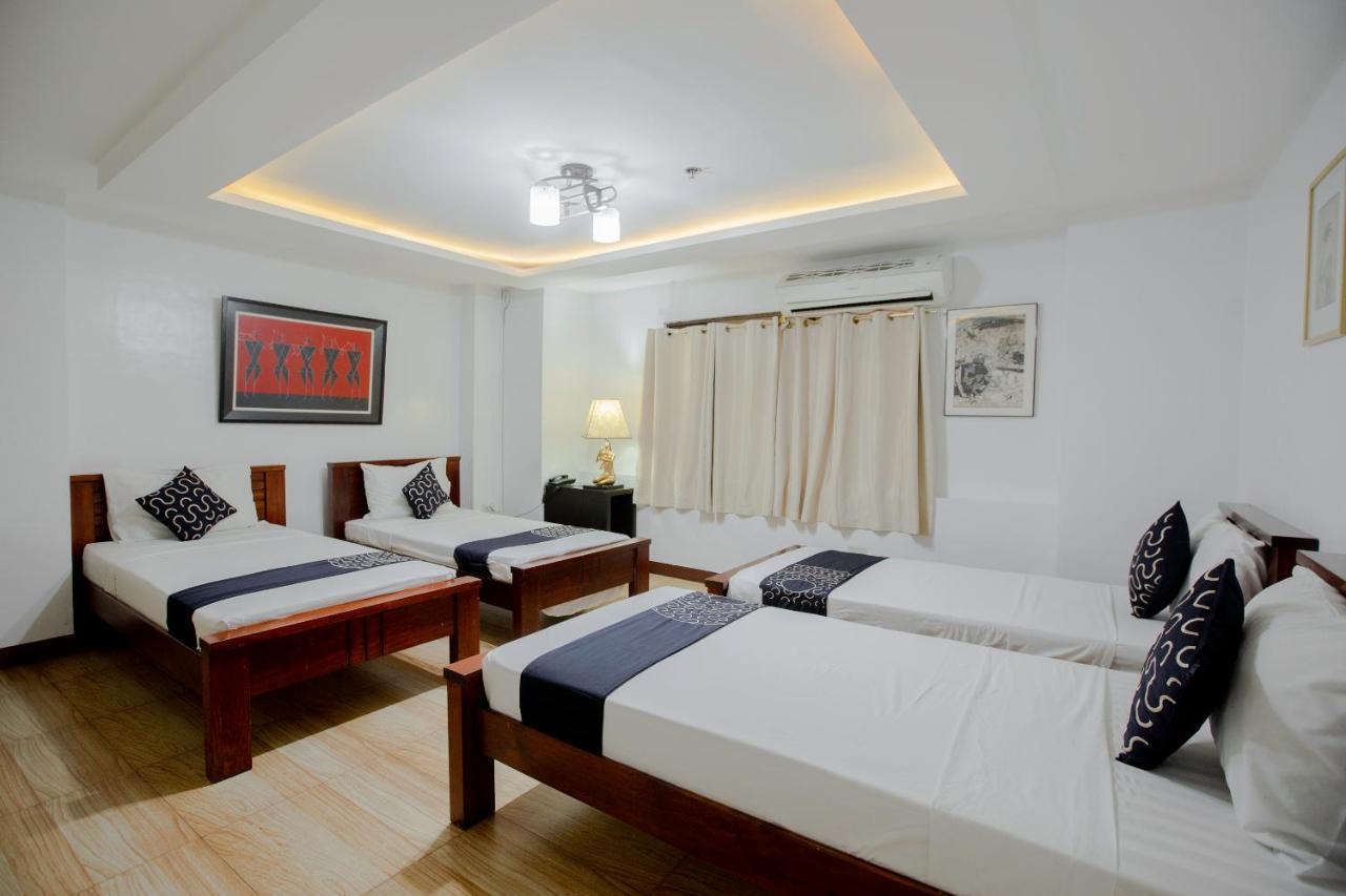 Newgrange Condotel Quezon City Dış mekan fotoğraf