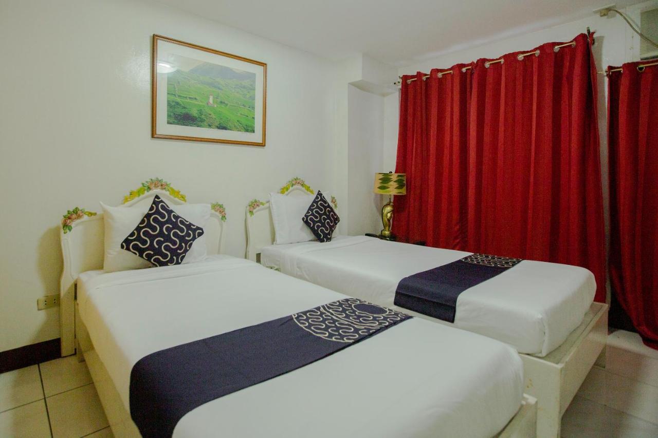 Newgrange Condotel Quezon City Dış mekan fotoğraf